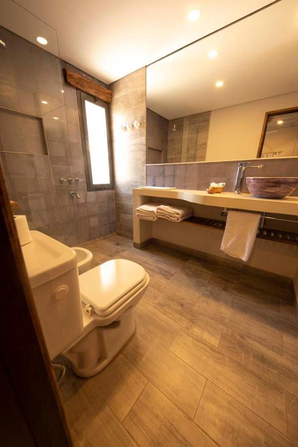 Hotel Tulmas ตีลการา ภายนอก รูปภาพ