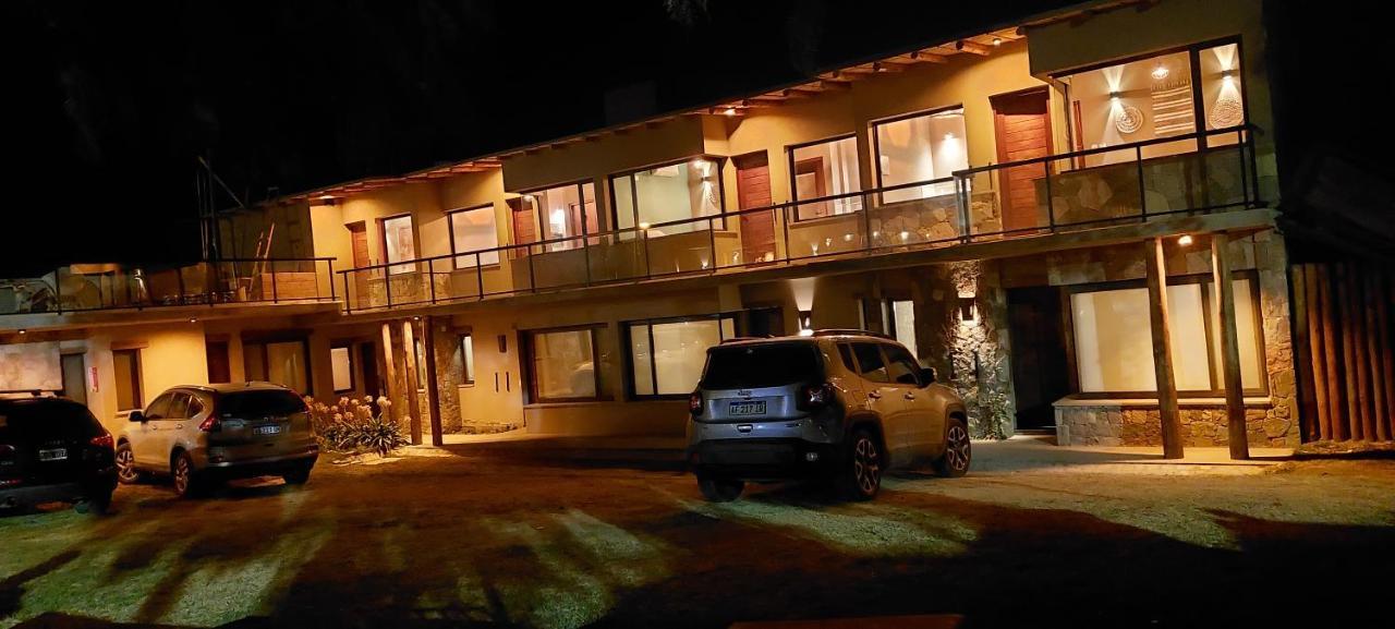 Hotel Tulmas ตีลการา ภายนอก รูปภาพ
